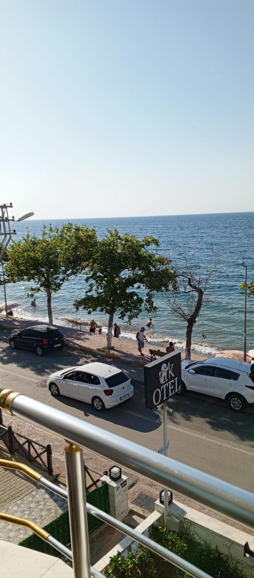 Kilicarslan Otel Cinarcik Exterior photo